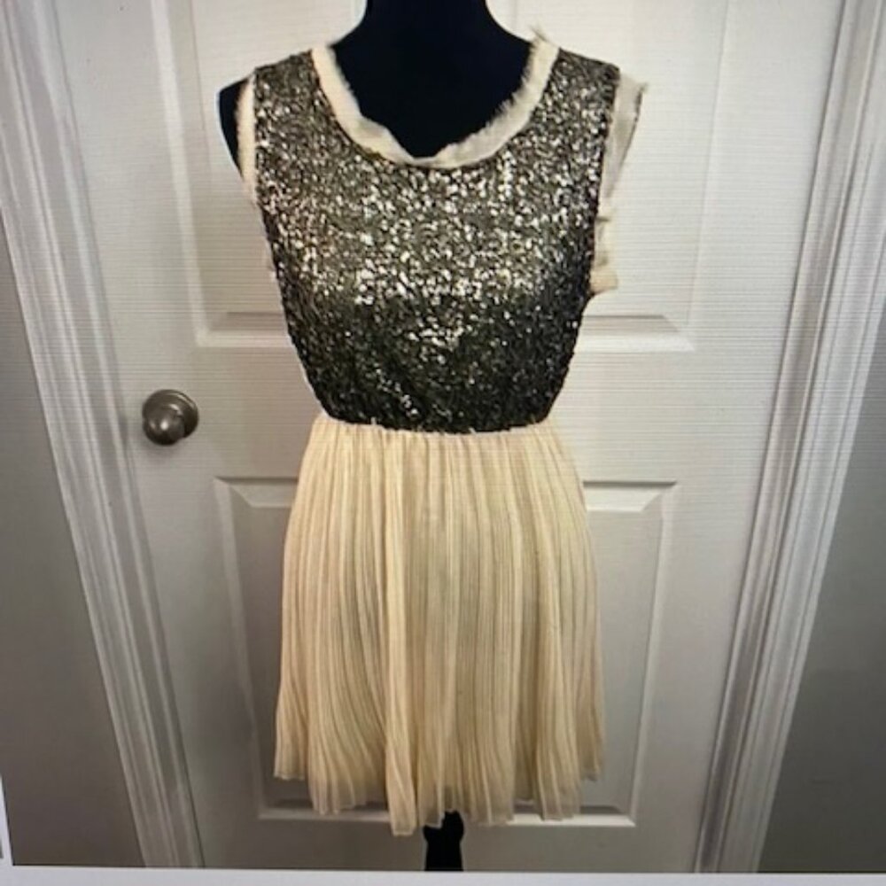 Pinky Women Black & Gold Sequin Top Dress Size M.